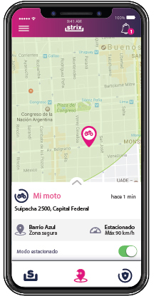 Telefono con el panel de la aplicacion GPS, en este caso es el de Motos
